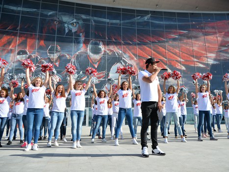 "Территория Авангарда". Часть 1. Площадь у арены