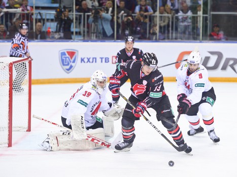 04.09.2014 "Авангард" - "Металлург" Нк 0:1