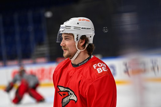 Раскатка «Авангарда» перед матчем в Уфе