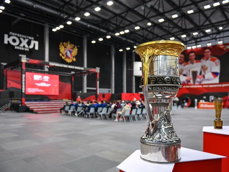 Заключительный день финала Первенства ЮХЛ в Омске