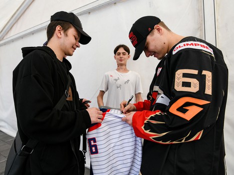 24.08.2024. Фан-зона «Авангарда»