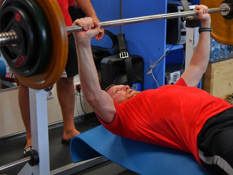 Хоккеисты "Авангарда" проходят тестирование