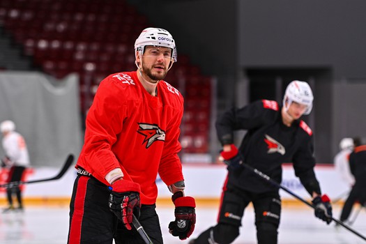 Раскатка «Авангарда» перед матчем в Челябинске