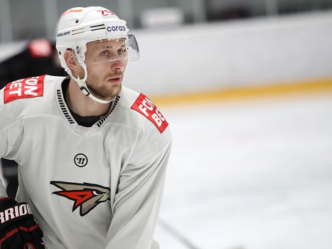 Тренировка «Авангарда» перед первым матчем серии с «Ак Барсом»