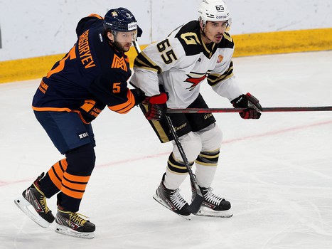 12.12.2021. «Металлург» - «Авангард» 3:2