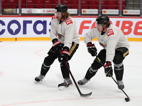 Тренировка «Авангарда» во время паузы в чемпионате