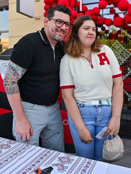 Первая вечеринка Буэнос Летос: Луи Робитайл