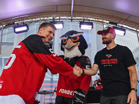 Артём Блажиевский на вечеринке Буэнос Летос