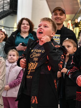 «Авангард» - «Динамо» Мн 5:4 Б. Вокруг матча