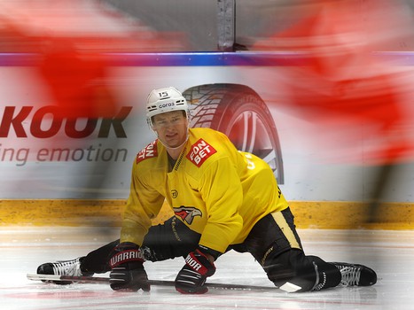 Раскатка «Авангарда» перед матчем в Хабаровске