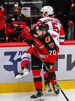 15.10.2023. «Авангард» - «Локомотив» 4:1