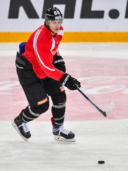 "Авангард" готовится к сибирскому дерби