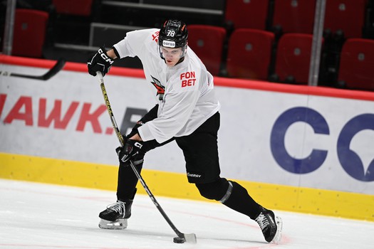 Тренировка «Авангарда» перед матчем с московским «Динамо»