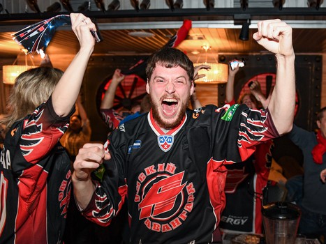 Омск празднует чемпионство «Авангарда»!