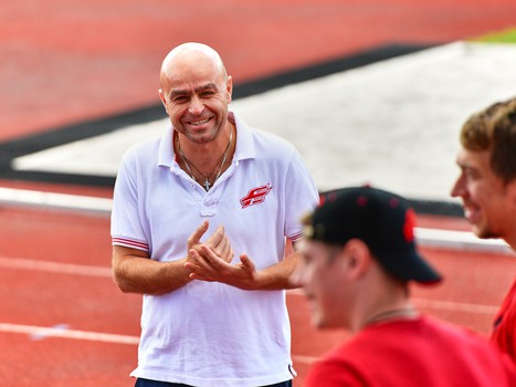 Тренировка перед игрой с "Медвешчаком"