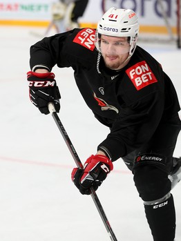 Тренировка «Авангарда» перед пятым матчем серии с «Ак Барсом»