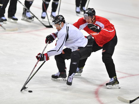 Тренировка "Авангарда" перед стартом турнира в Ярославле