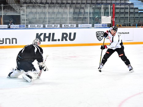 Раскатка "Авангарда" перед игрой со "Слованом"