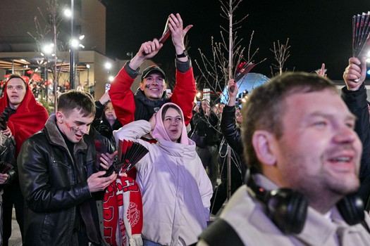 Фан-зона «Авангарда» в Городском саду