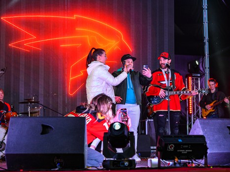 «Авангард» привёз Кубок Гагарина в Омск!