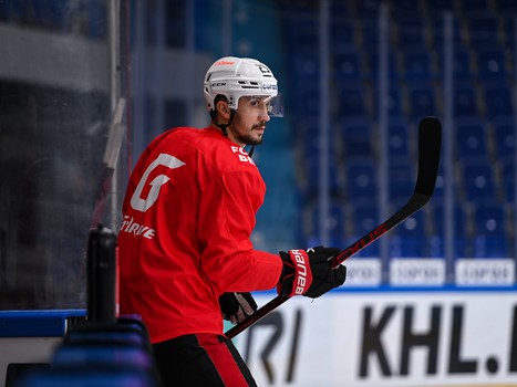 Тренировка «Авангарда» перед матчем в Нижнекамске