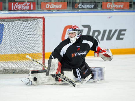 Раскатка "Авангарда" перед домашним матчем с "Нефтехимиком"