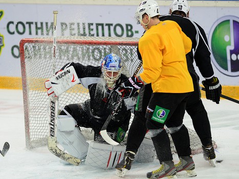Тренировка "Авангарда" перед выездом по Сибири и Дальнему Востоку