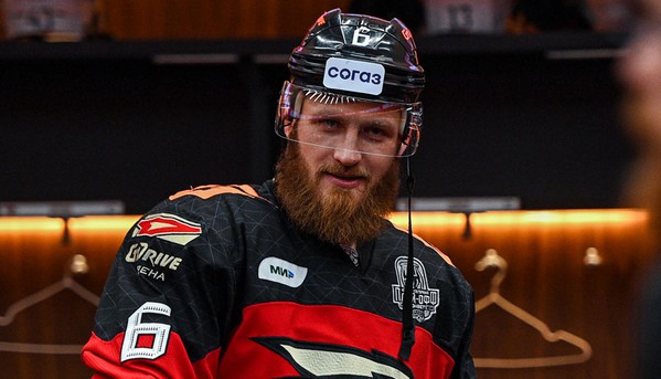 СПАСИБО ЗА ИГРУ, ВАНЯ! | Иван Телегин покидает «Авангард» (ВИДЕО)