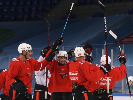 Тренировка «Авангарда» в Сочи