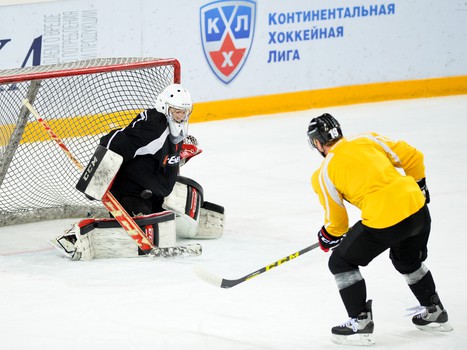 "Авангард" готовится к заключительным матчам регулярного чемпионата