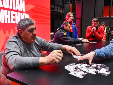 «Авангард» - «Барыс» 4:3. Вокруг матча