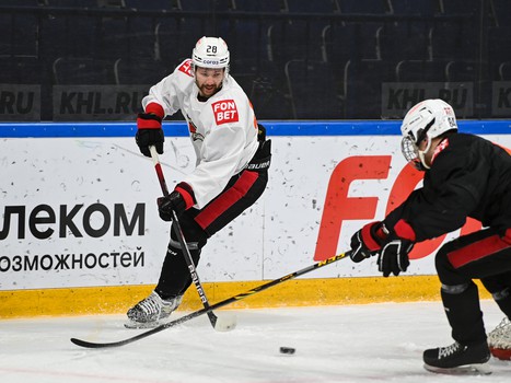 Раскатка «Авангарда» перед матчем в Уфе