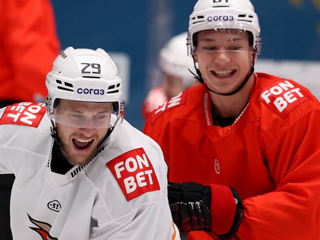 Раскатка «Авангарда» перед матчем в Сочи