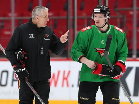 Тренировка «Авангарда» во время паузы в чемпионате