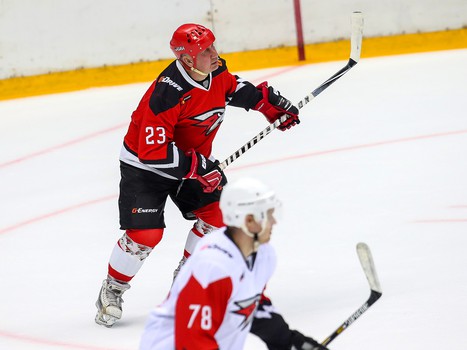 Сборная «Авангард» - Сборная «Газпром нефть» 10:4