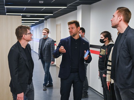 Андрей Аршавин побывал в Академии «Авангарда»