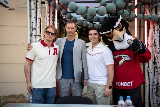 Василий Пономарёв на вечеринке Буэнос Летос