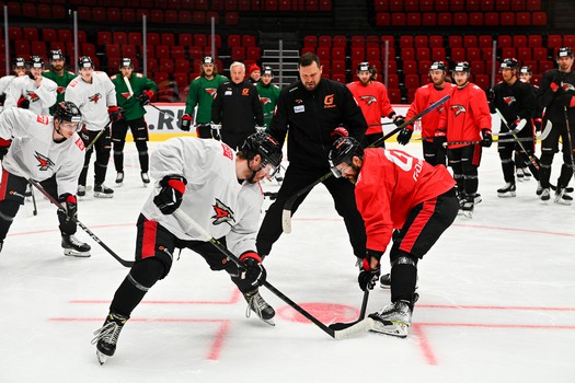 Раскатка «Авангарда» перед матчем с «Адмиралом»