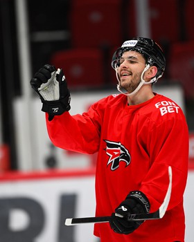 Тренировка «Авангарда» перед первым матчем серии с ЦСКА