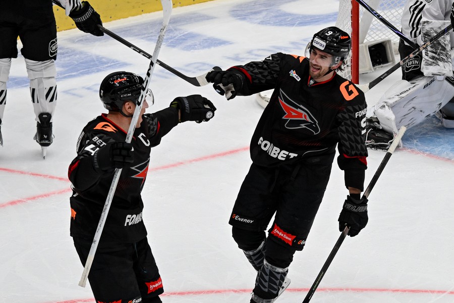 15.02.2026. «Авангард» - «Трактор» 6:2