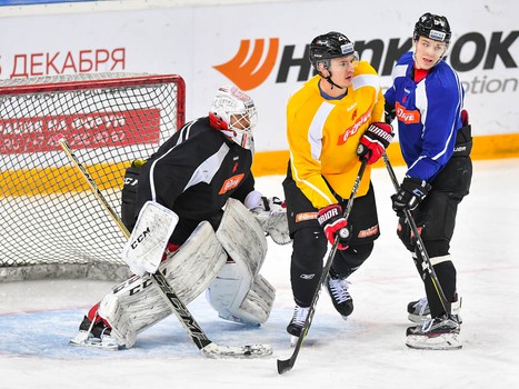 Раскатка "Авангарда" перед матчем с "Ладой"