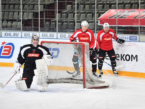 Раскатка "Авангарда" перед выездным матчем с "Металлургом" Нк