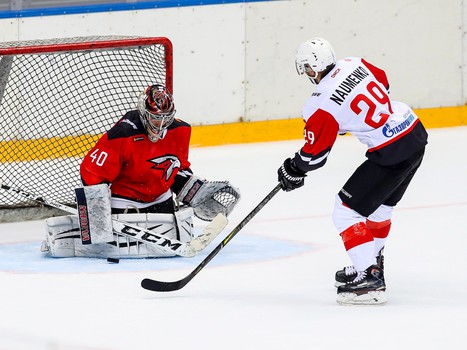 Сборная «Авангард» - Сборная «Газпром нефть» 10:4