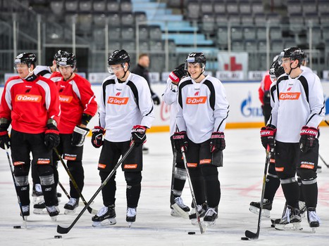 Раскатка "Авангарда" перед матчем с "Ладой"