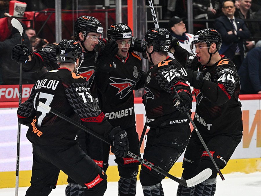 ОТЛИЧНЫЙ СТАРТ | Победная раздевалка «Авангарда» после 1 матча с «Нефтехимиком»