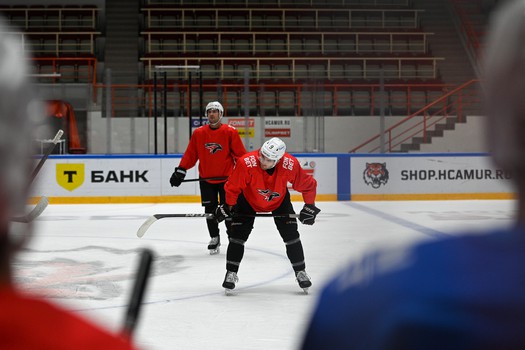 Тренировка «Авангарда» перед матчем в Хабаровске