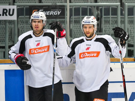 Тренировка "Авангарда" перед отправлением на выезд