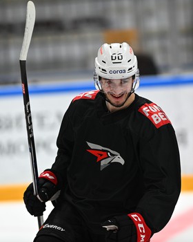 Тренировка «Авангарда» перед матчем во Владивостоке