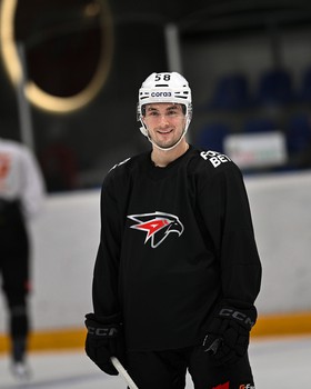 Тренировка «Авангарда» перед матчем в Казани