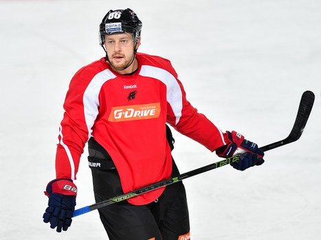 Раскатка "Авангарда" перед первым матчем с "Металлургом" Мг (ФОТО)